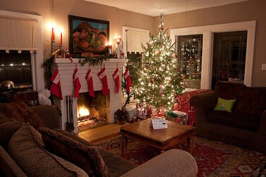 Festively decorated living room with nice interior painting