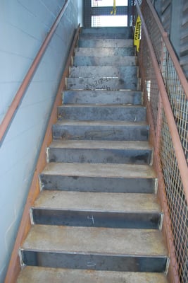 Verizon Stairs post blast _ primed (4)